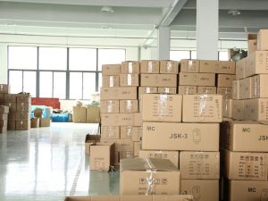 Switch warehouse
